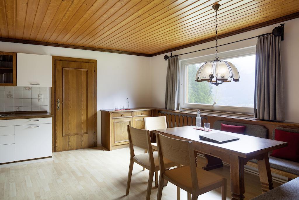 Aparthotel Chalet Wetzlgut Bad Gastein Quarto foto