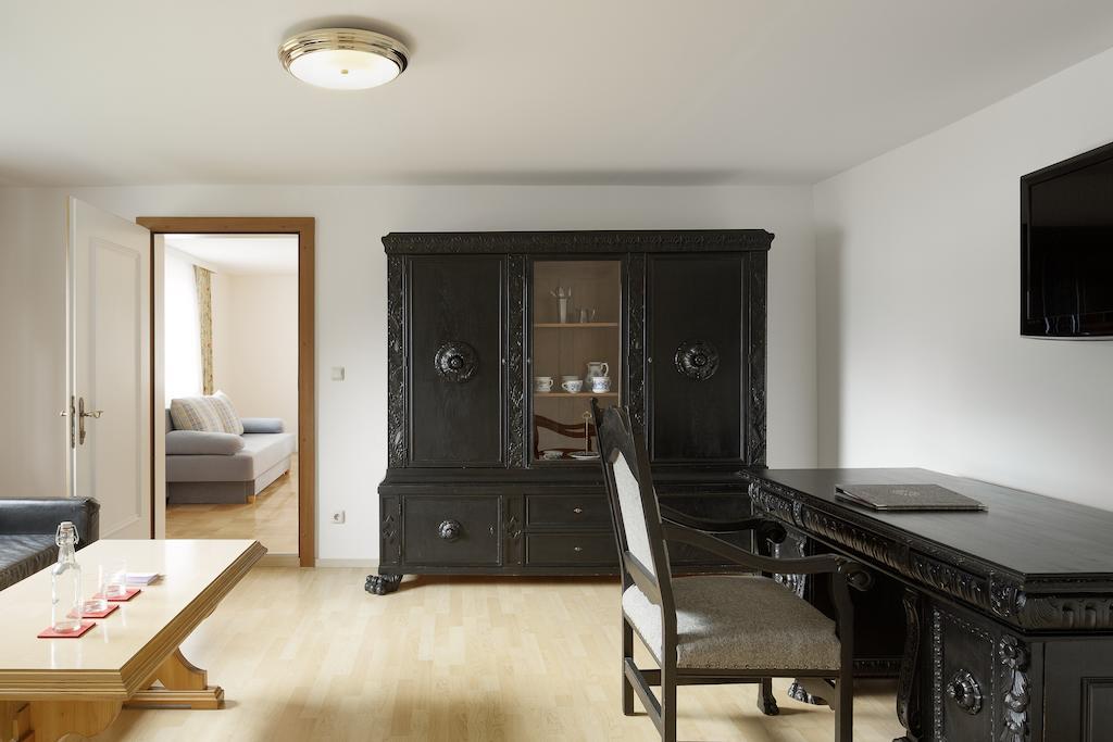 Aparthotel Chalet Wetzlgut Bad Gastein Quarto foto
